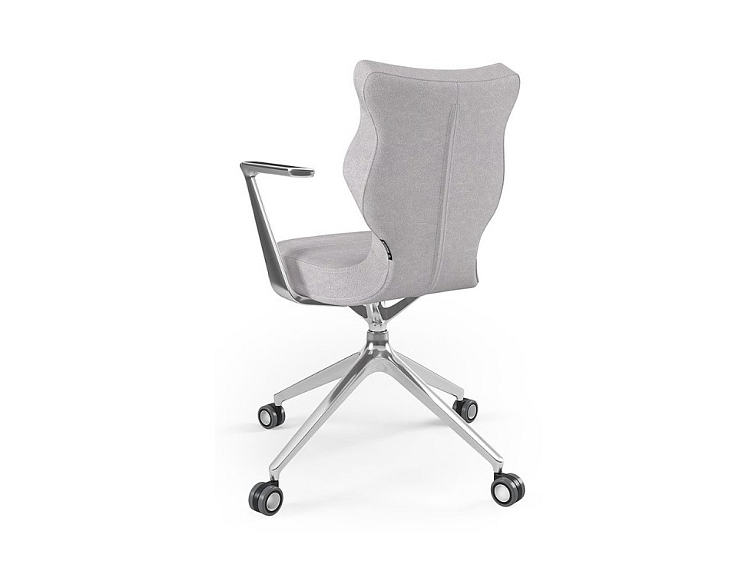 Kancelářská židle Quma na kolečkách