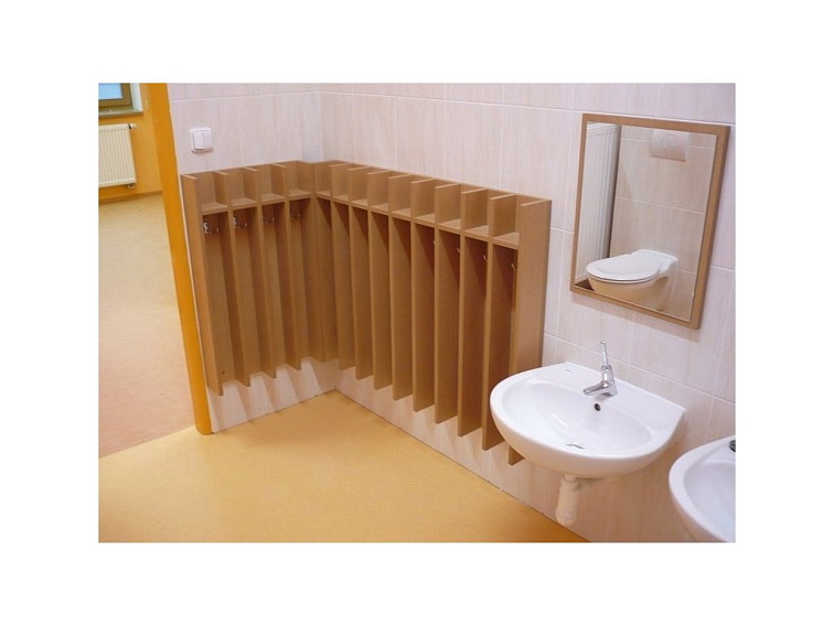 Věšáková stěna Economic 6-místná, 73x85x12 cm pro mateřské školy