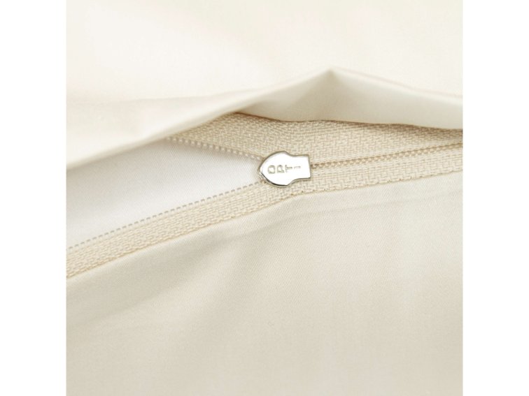 Saténový povlak na polštář Pure Elegance