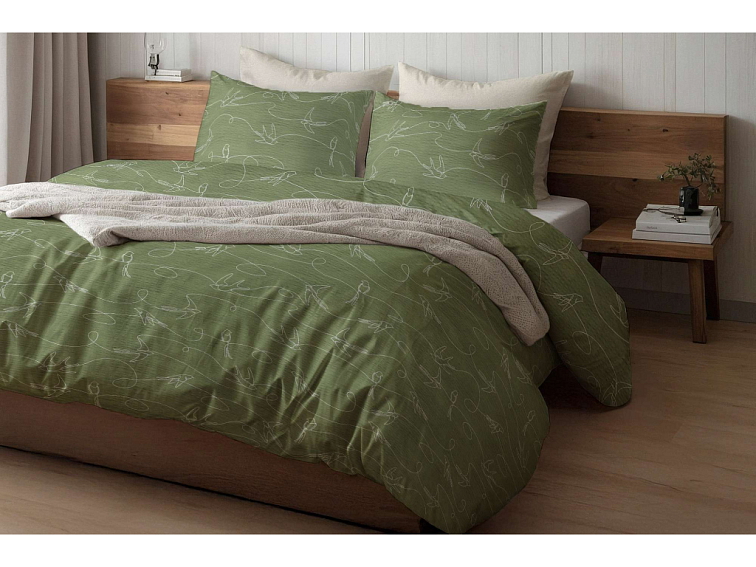 Krepová posteľná bielizeň Lastovičky v lete