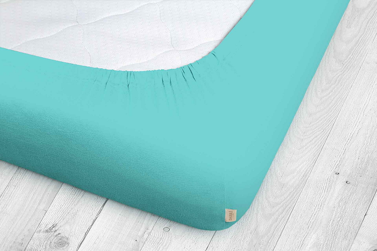 Jersey prostěradlo světle tyrkysové na výšku matrace do 20 cm
