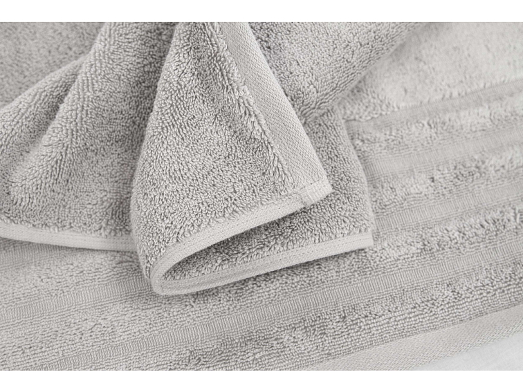 Uteráky a osušky CASA COLORATA - svetlo šedá