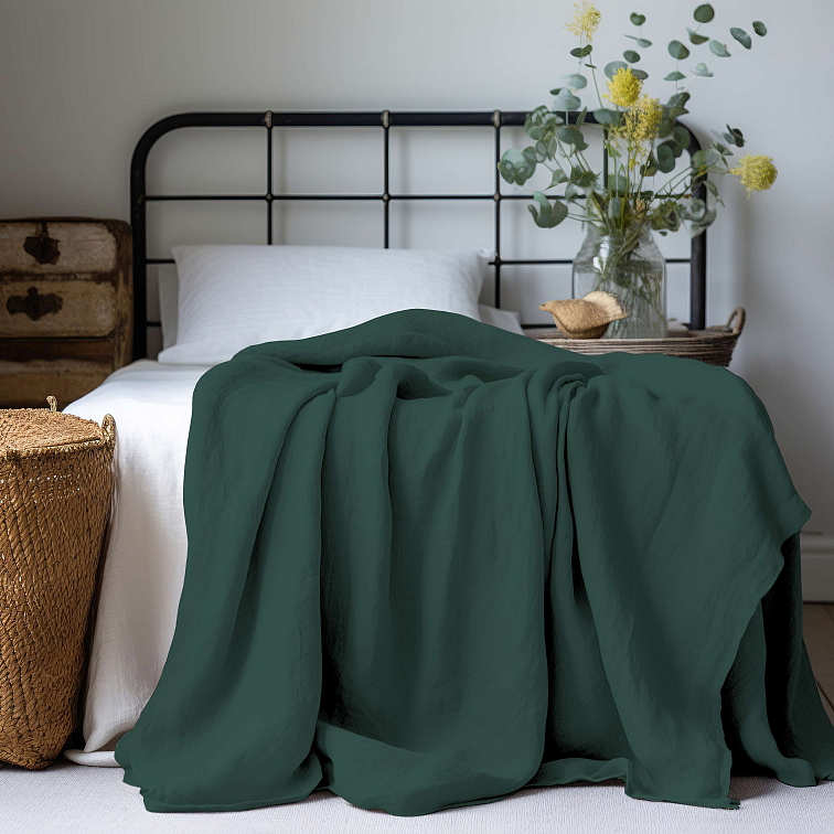 Mušelínový přehoz na postel Forest