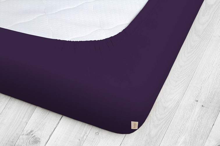 Jersey prostěradlo ultra tmavě fialové na výšku matrace do 20 cm