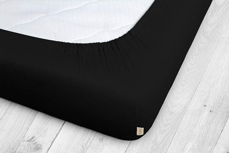 Jersey prostěradlo černé na výšku matrace do 20 cm