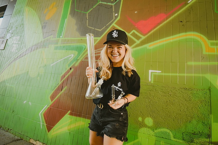 BNG Skleněný bong 14 cm