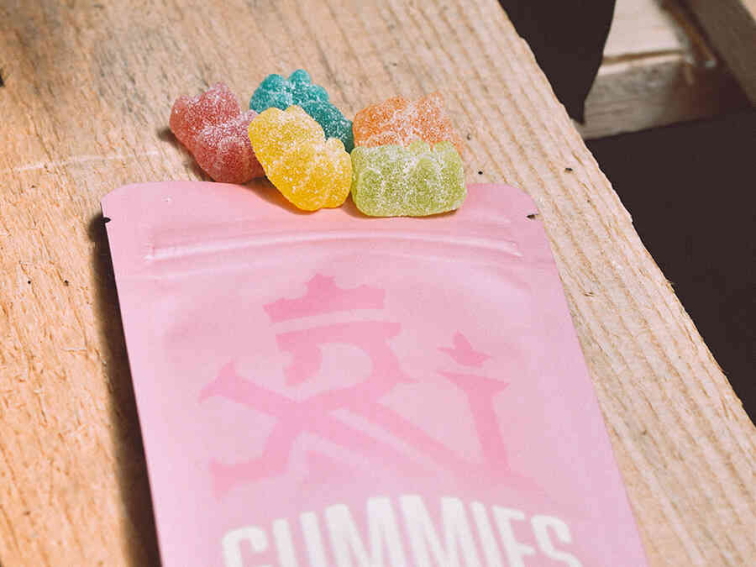 Legální alternativa THC s efektem – edibles s delta-9 a dalšími kanabinoidy.