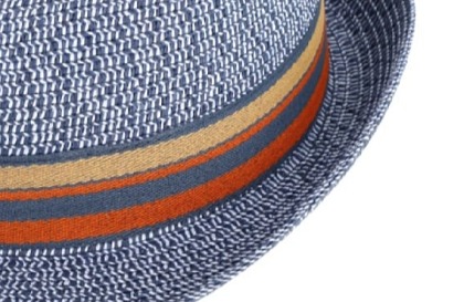 Letní modrý klobouk Trilby s barevnou stuhou od Fiebig - Trilby Emil
