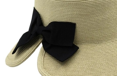 Dámský béžový letní klobouk Cloche s černou mašli