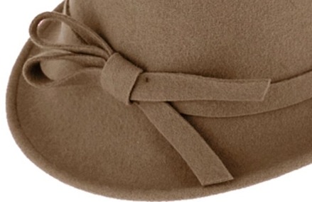 Dámský béžový plstěný klobouček Cloche - Fiebig