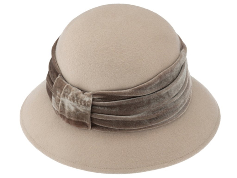 Dámský béžový plstěný klobouček Cloche - Fiebig