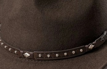 Westernový hnědý klobouk s koženým řemínkem - Reno