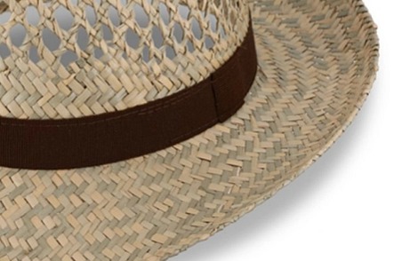 Slaměný klobouk s hnědou stuhou - Fedora