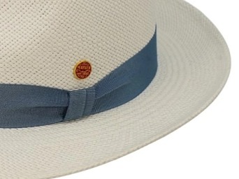 Panamský klobouk Trilby bělený s menší krempou a modrou stuhou - ručně pletený, UV faktor 60 - Ekvádorská panama - Mayser Maleo