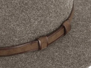 Cestovní odolný béžový klobouk vlněný od Fiebig - Traveller voděodolný a nemačkavý