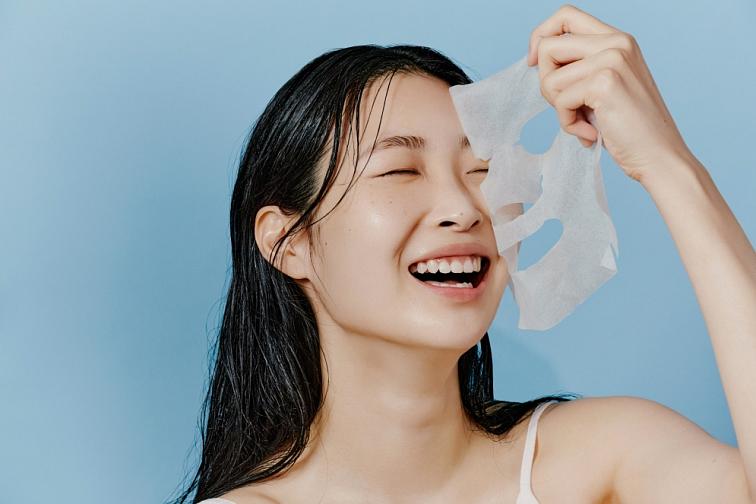 COSRX Triple Hyaluronic Water Wave sheet mask - vysoce hydratační pleťová maska s Kyselinou Hyaluronovou a Panthenolem