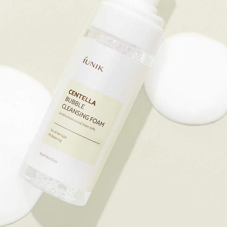 IUNIK Centella Bubble Cleansing Foam - čistící pleťová pěna s Pupečníkem Asijským