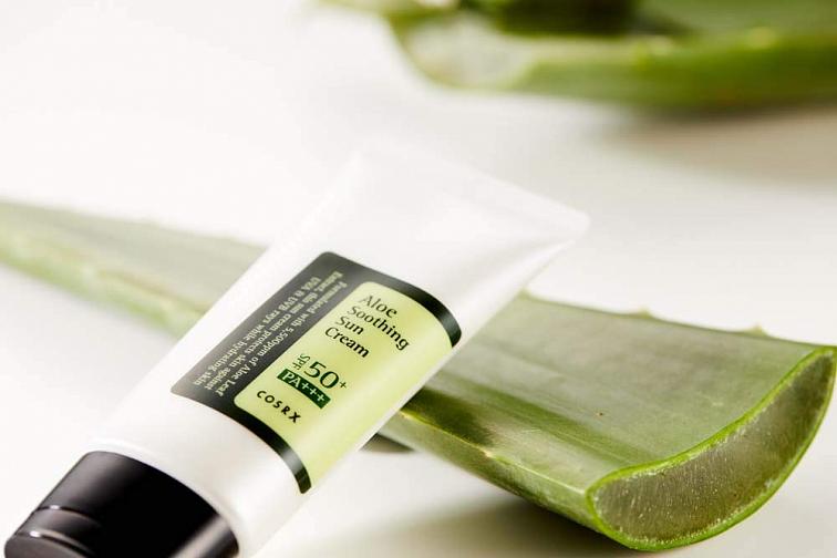 COSRX Aloe Soothing Sun Cream SPF50+/PA+++ - ochranný hydratační krém s Aloe Vera
