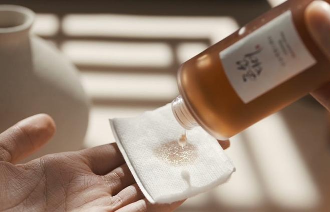 Beauty of Joseon Ginseng Essence Water - výživný pleťový toner obsahující ženšen