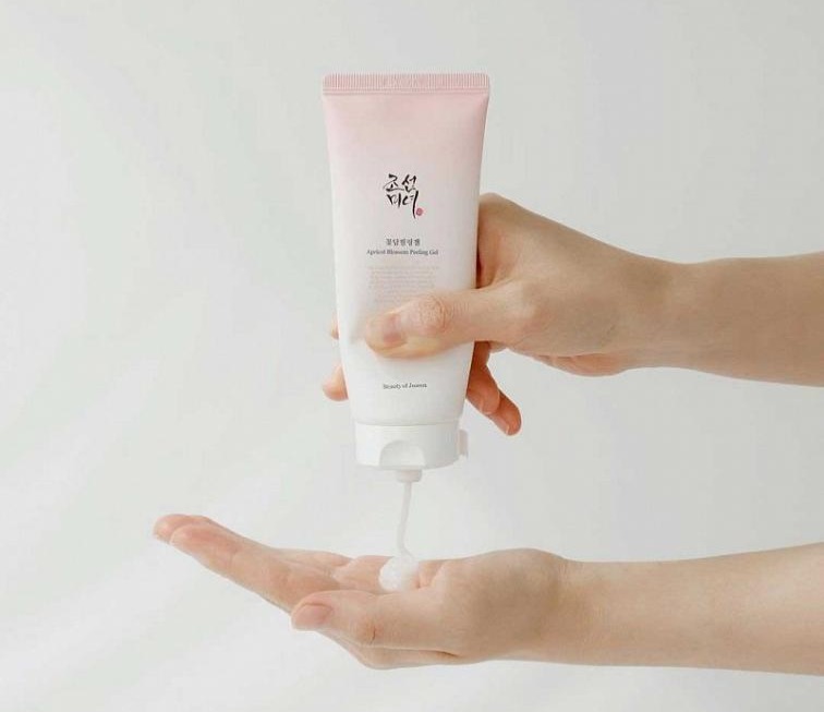 Beauty of Joseon Apricot Blossom peeling gel - jemný peeling s meruňkovým květem