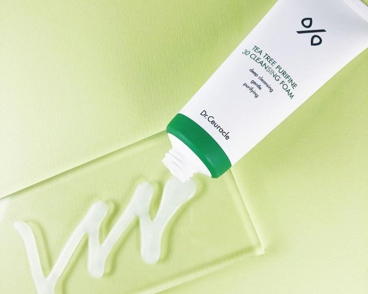 Dr. Ceuracle Tea Tree Purifine 30 Cleansing foam - jemná čistící pěna s extraktem z Tea Tree