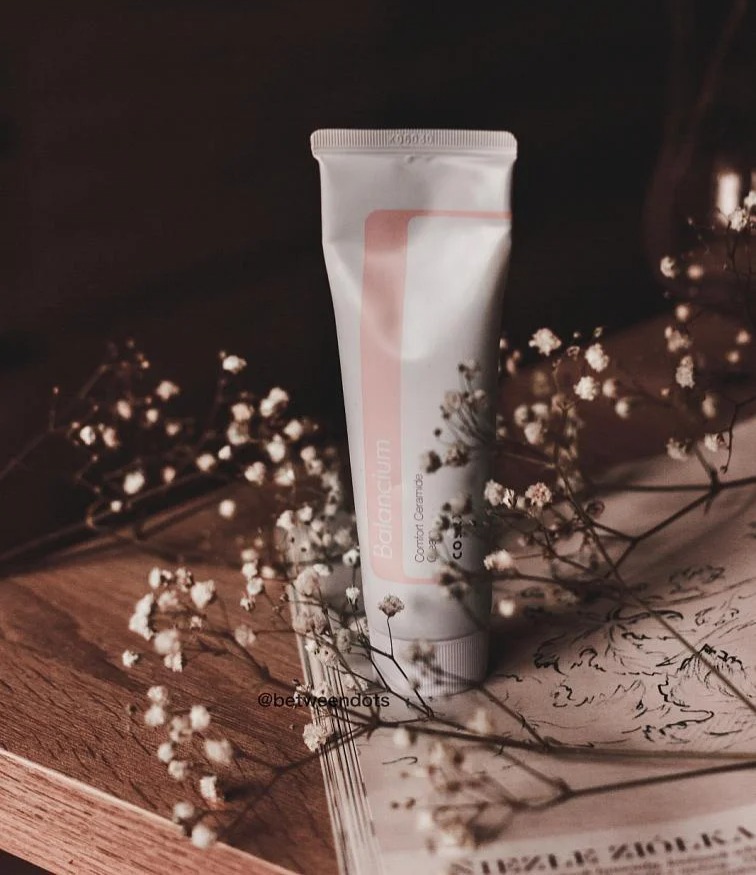 COSRX Comfort Ceramide Cream - lehký hydratační krém s ceramidy pro zklidnění pleti
