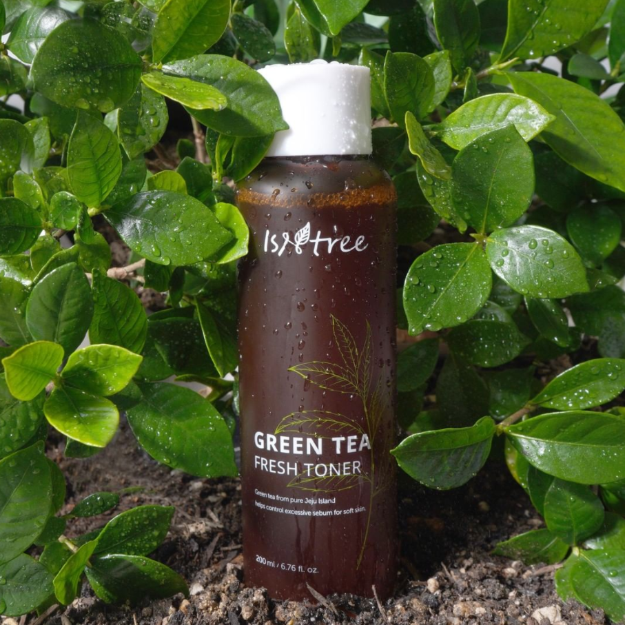 Isntree Green Tea Fresh Toner - osvěžující toner se zeleným čajem