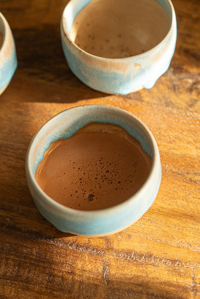 Keramická šálka Sky Embrace / Nebeské Objatie 220 ml