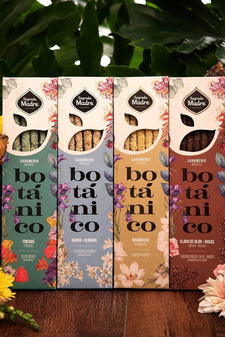 Tyčinky Sagrada Madre Botanical Magnolia