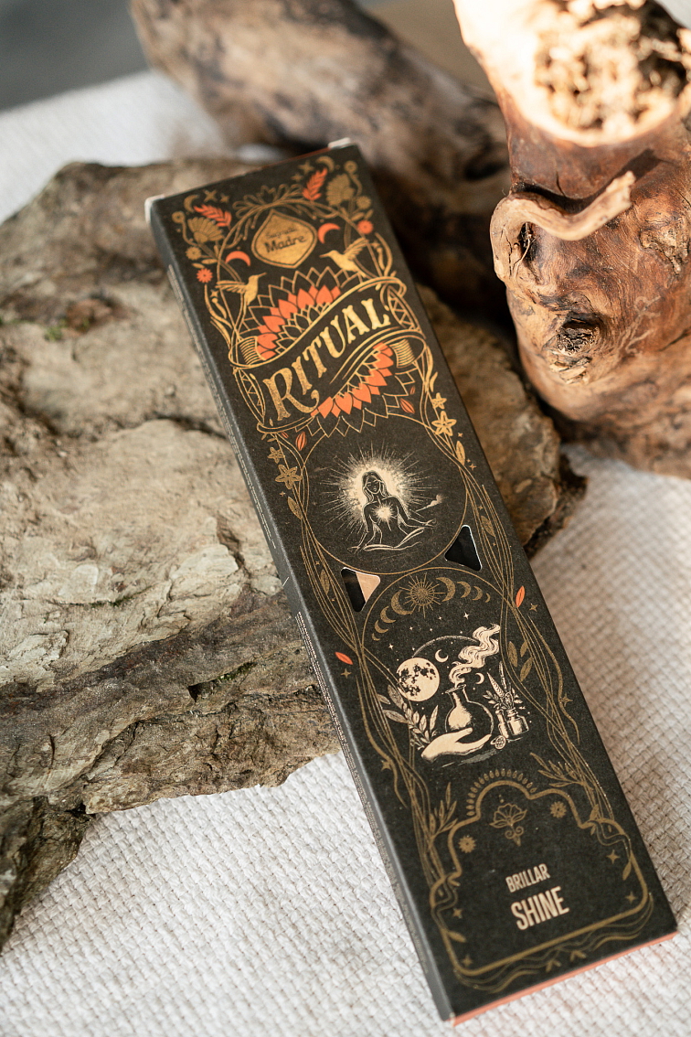 Vonné tyčinky Sagrada Madre Ritual Shine White Lotos