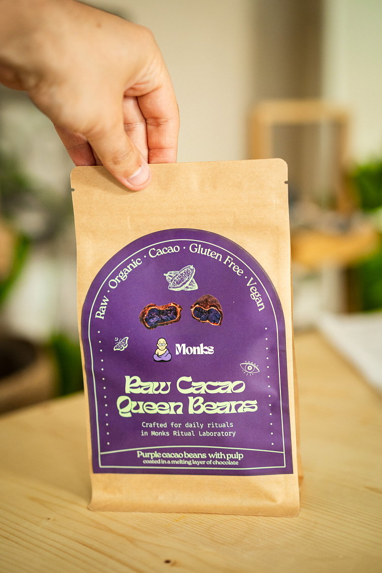 RAW COCOA QUEEN BEANS 200g