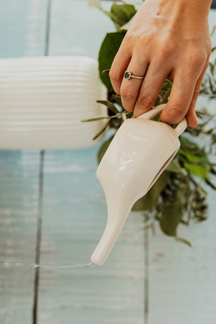 Keramická konvička Neti na výplach nosa