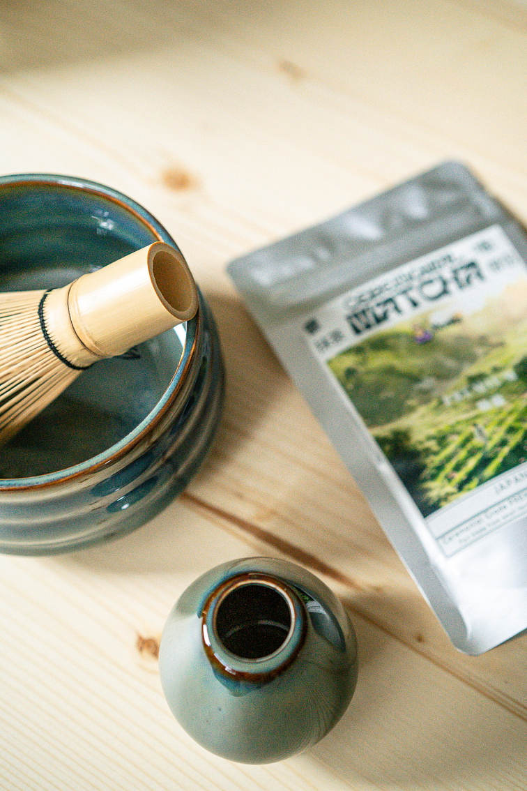 Tradičná japonská miska na matchu Tiruburu