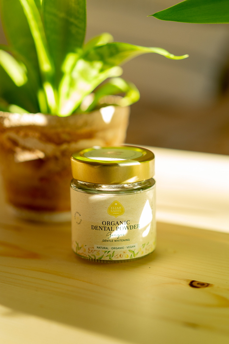 Organický zubný prášok Eliah Sahil – Zázvor