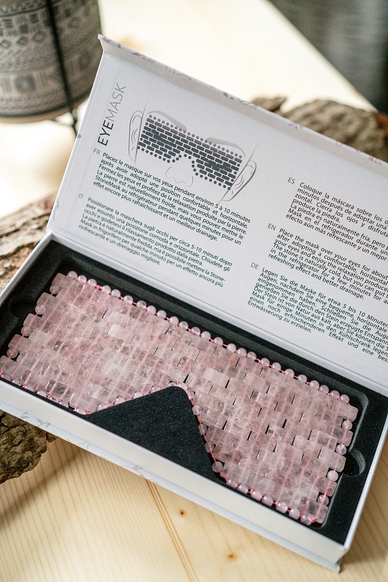 Brazílska ruženínová maska na oči Rose Quartz