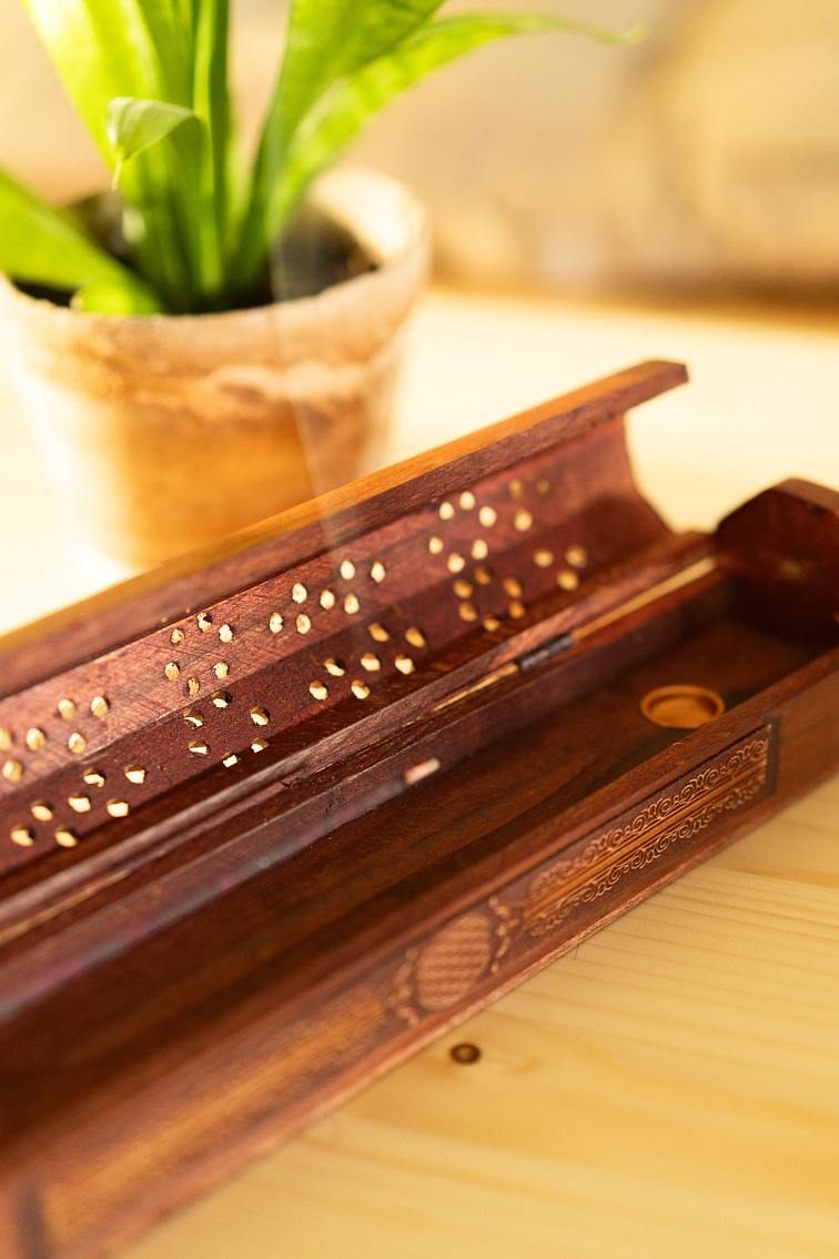 Drevený box na vonné tyčinky Kvet života