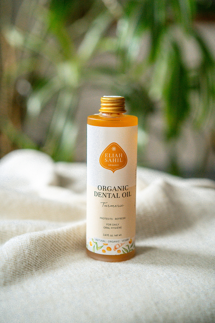 Kurkumový ajurvédsky olej na ústnu detoxikáciu Eliah Sahil 100ml