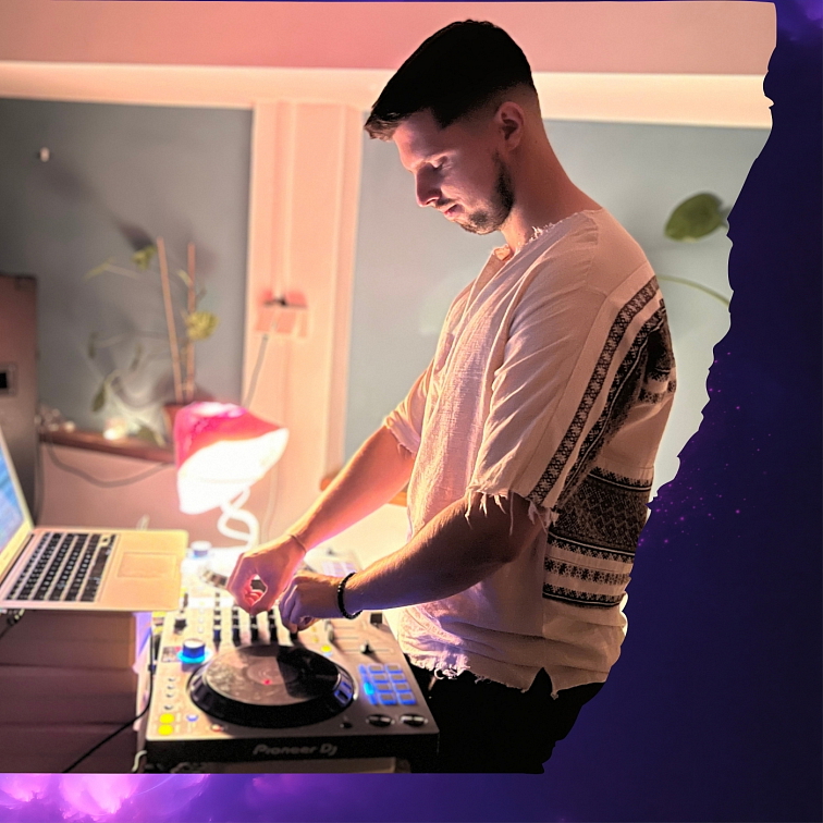 MONKS Cosmic Flow 09.08.2025