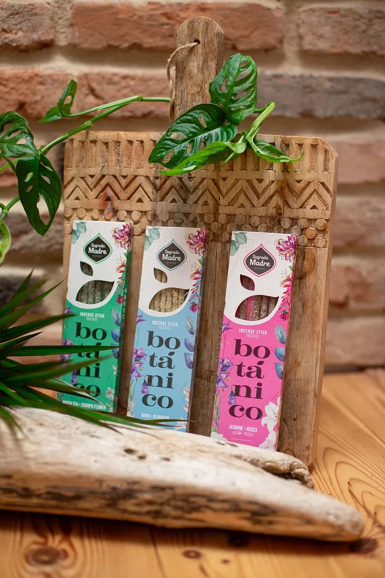 Tyčinky Sagrada Madre Botanical Lavender & Roses