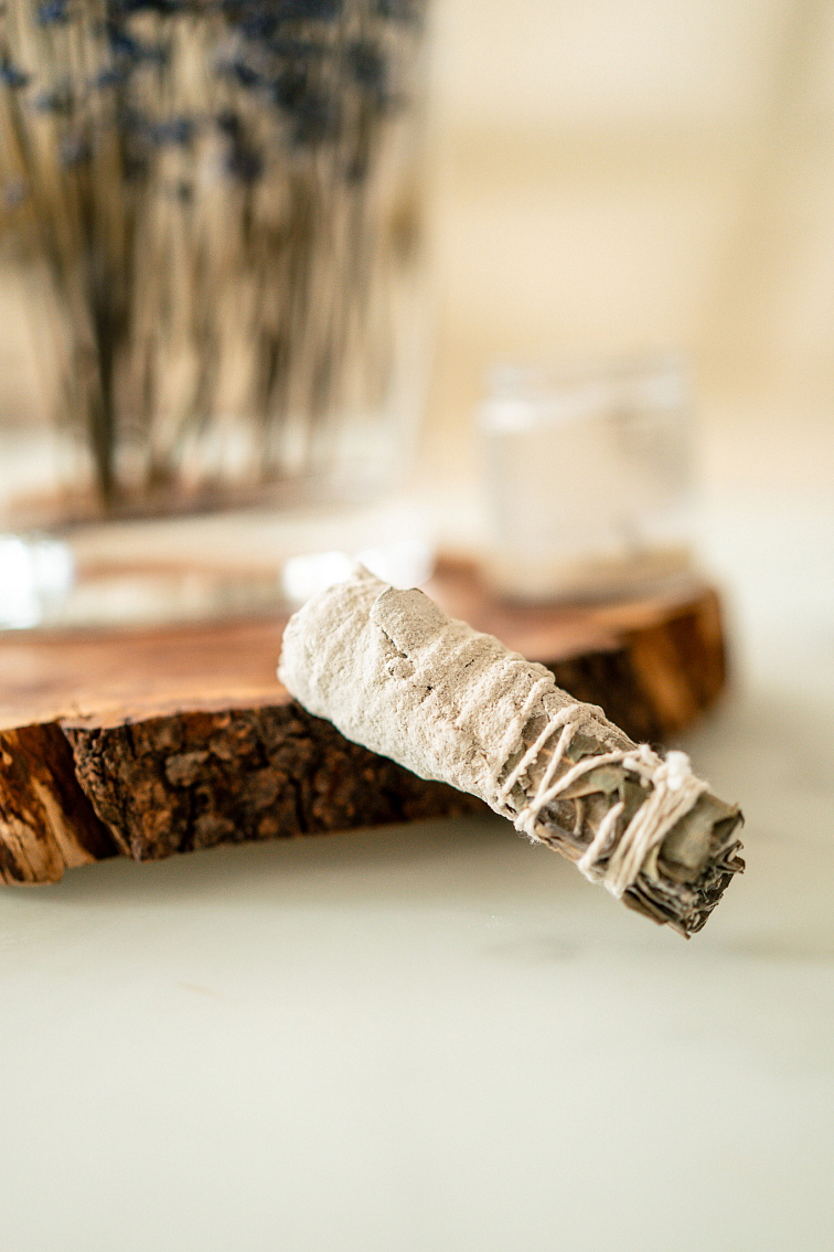 Vydymovadlo Sagrada Madre Sahumitos White Yagra