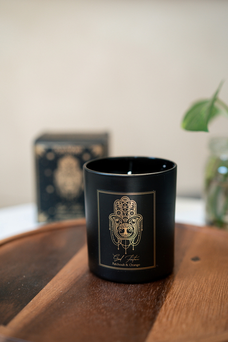 Manifestačná sviečka pre Šťastie s polodrahokammi 200g