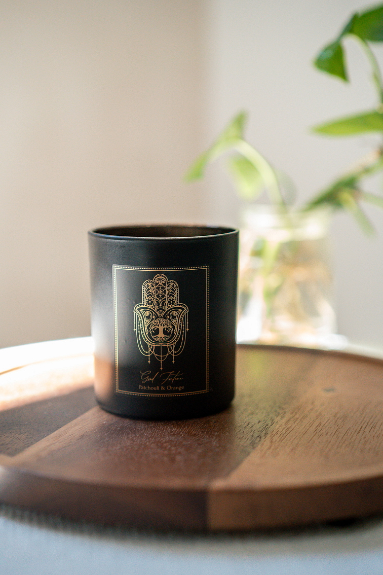 Manifestačná sviečka pre Šťastie s polodrahokammi 200g