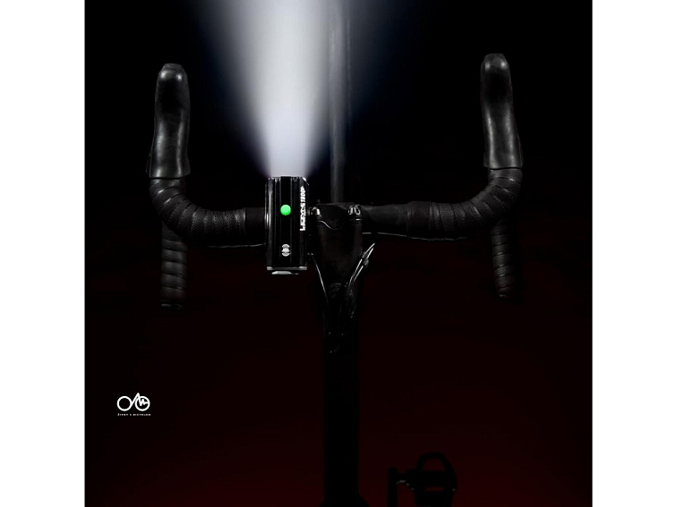 Lezyne SUPER DRIVE 1800+ SMART predné LED svetlo