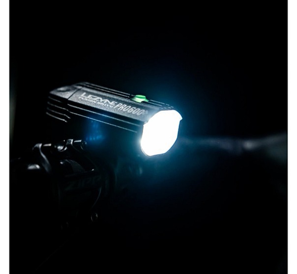 Lezyne FUSION DRIVE PRO 600+ predné svetlo, dobíjacie