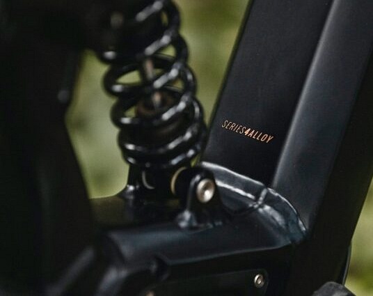 MARIN Alpine Trail E1 BOSCH CX 29/27.5 elektrobicykel, červená/čierna