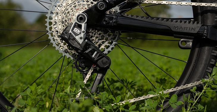 MARIN Rift Zone E XR 29 elektrobicykel, červená/čierna