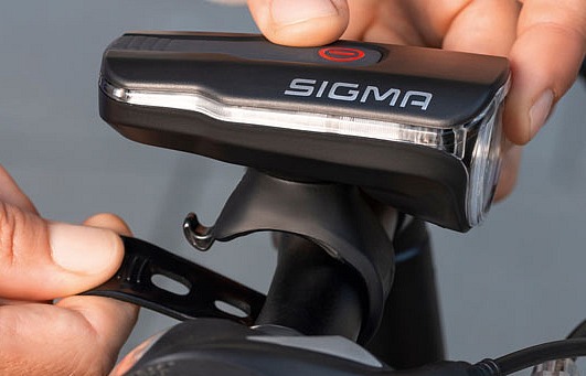 SIGMA AURA 60 USB predné svetlo