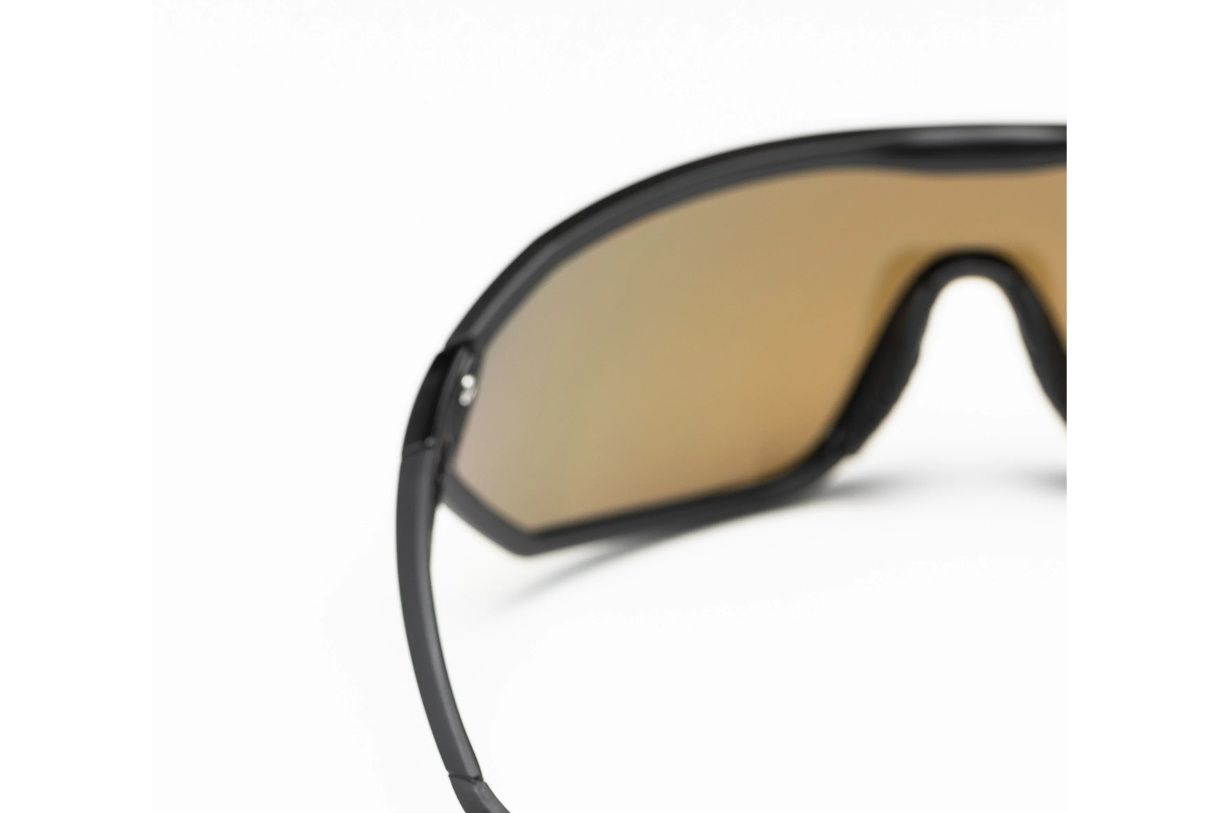 Technológie rámu okuliarov Alpina