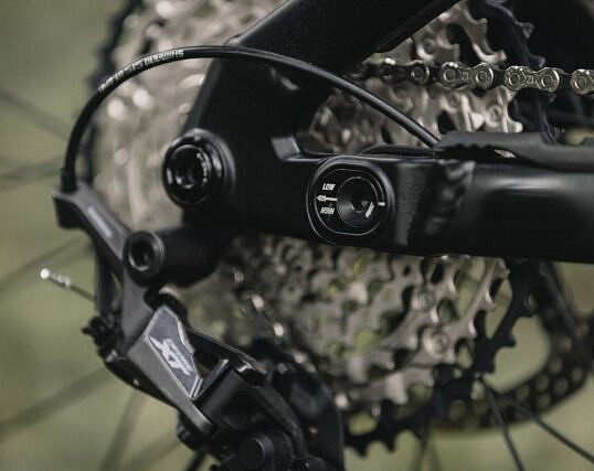 MARIN Alpine Trail E1 BOSCH CX 29/27.5 elektrobicykel, červená/čierna