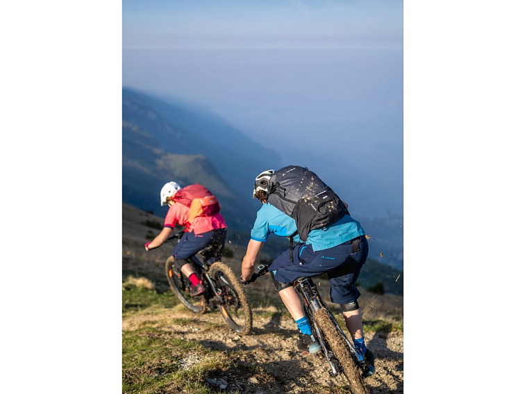 Vaude cyklistický batoh eBracket 14, unisex, black